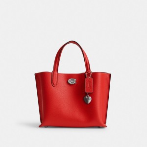Női COACH® Willow 24 With Heart Charm Tote Titán Piros | HUCTM953